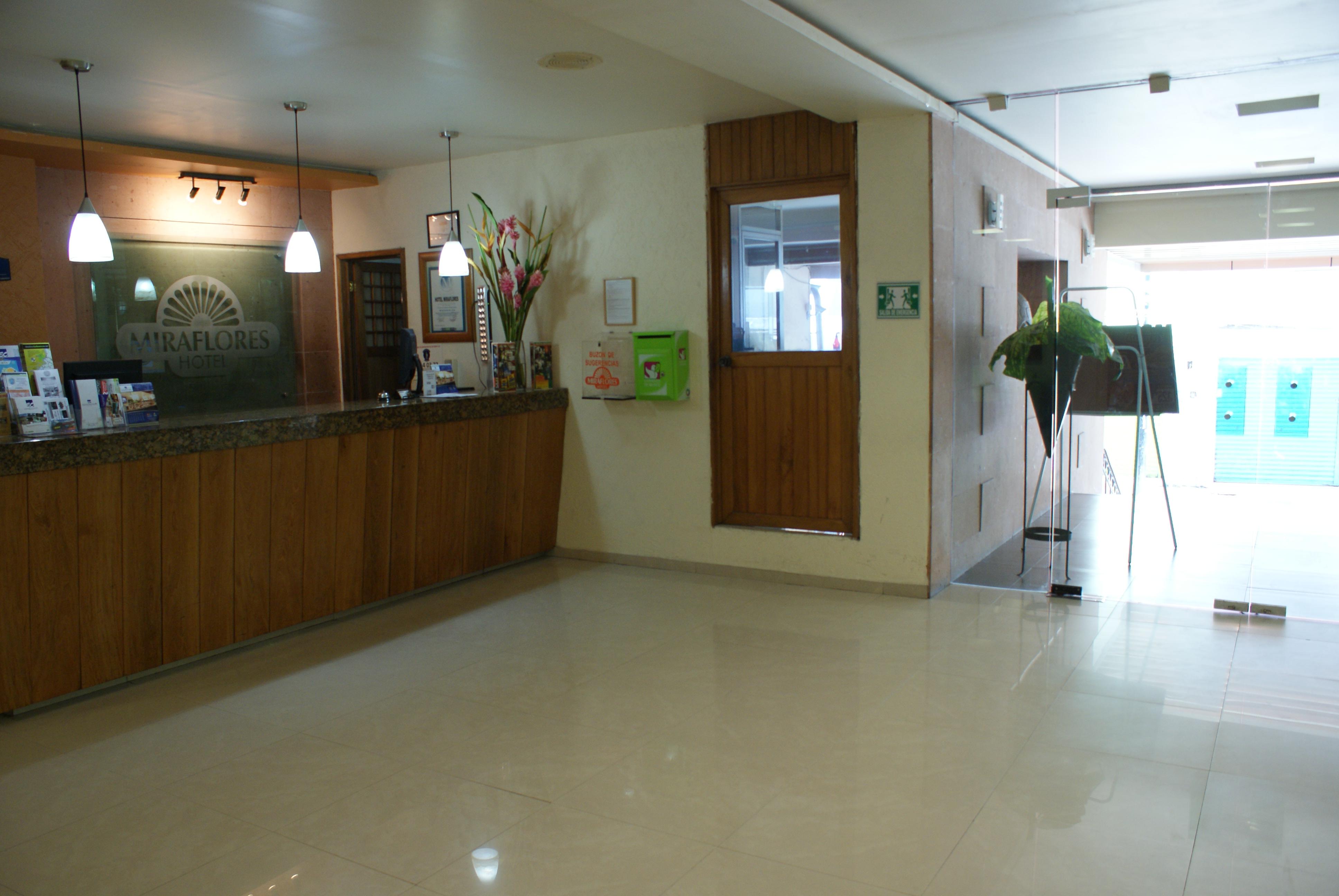 Hotel Miraflores Villahermosa Bagian luar foto