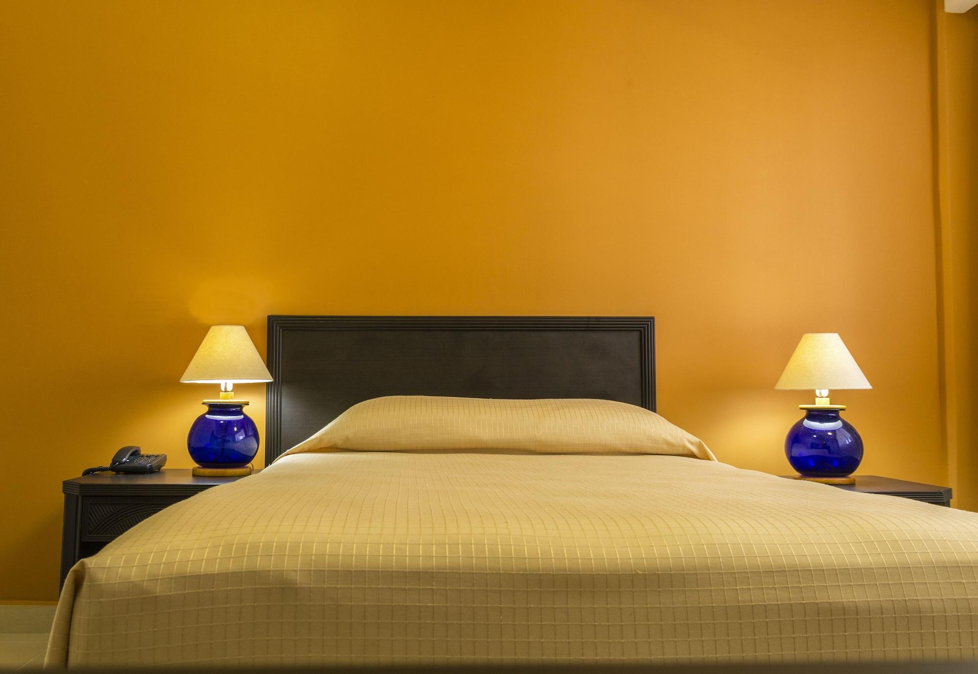 Hotel Miraflores Villahermosa Bagian luar foto