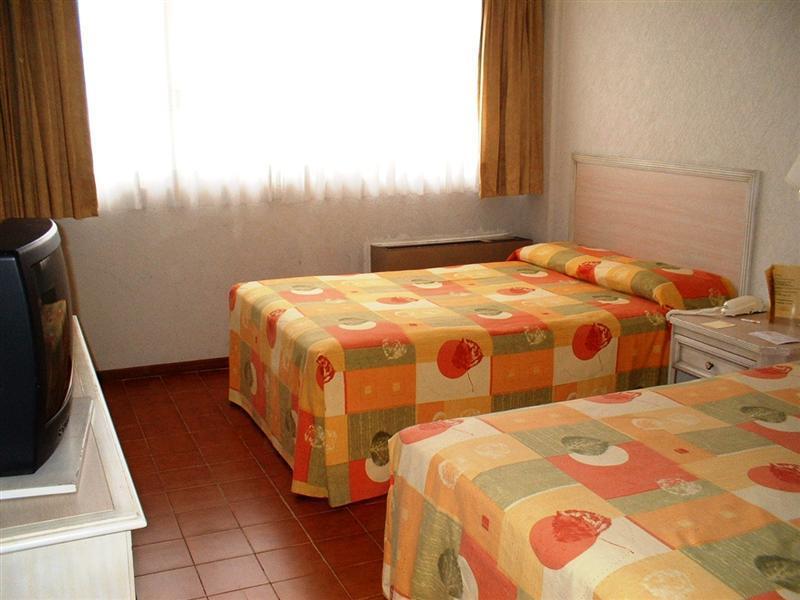 Hotel Miraflores Villahermosa Bagian luar foto