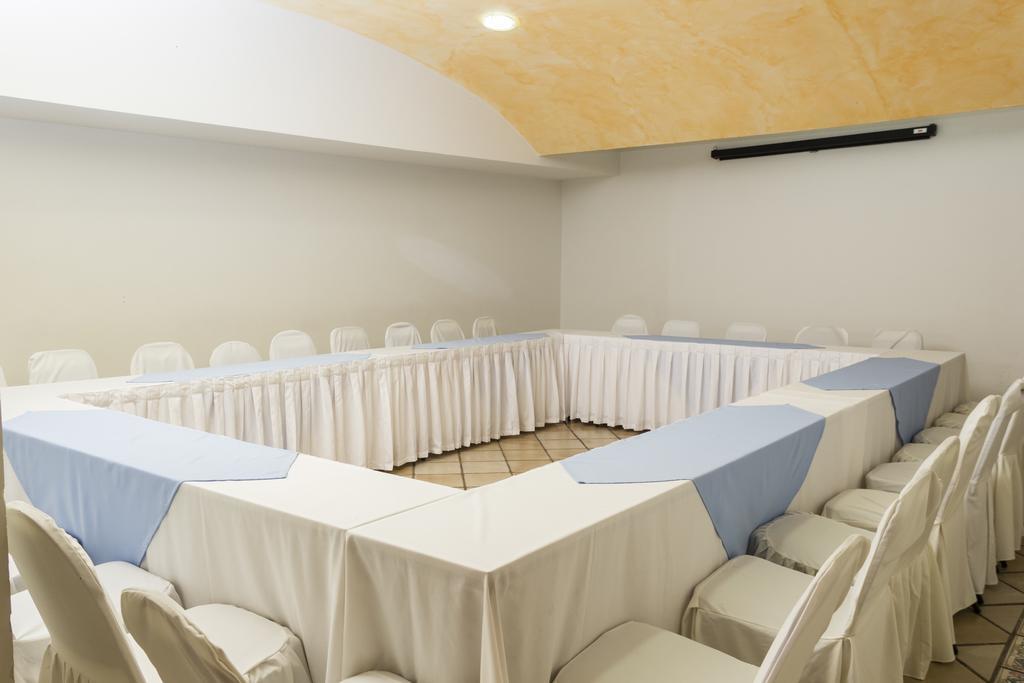 Hotel Miraflores Villahermosa Bagian luar foto